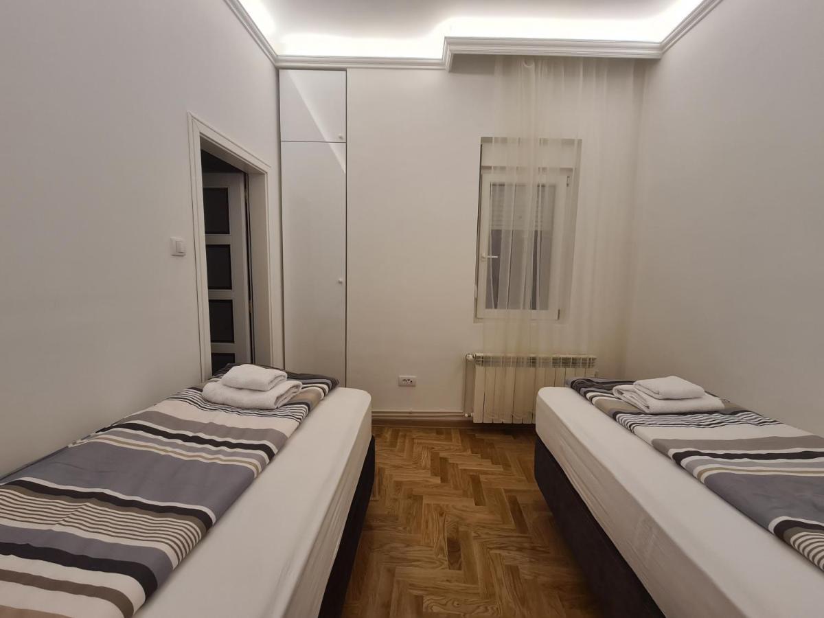 Crown Apartment - Your Most Comfortable Stay Belgrade Exterior photo